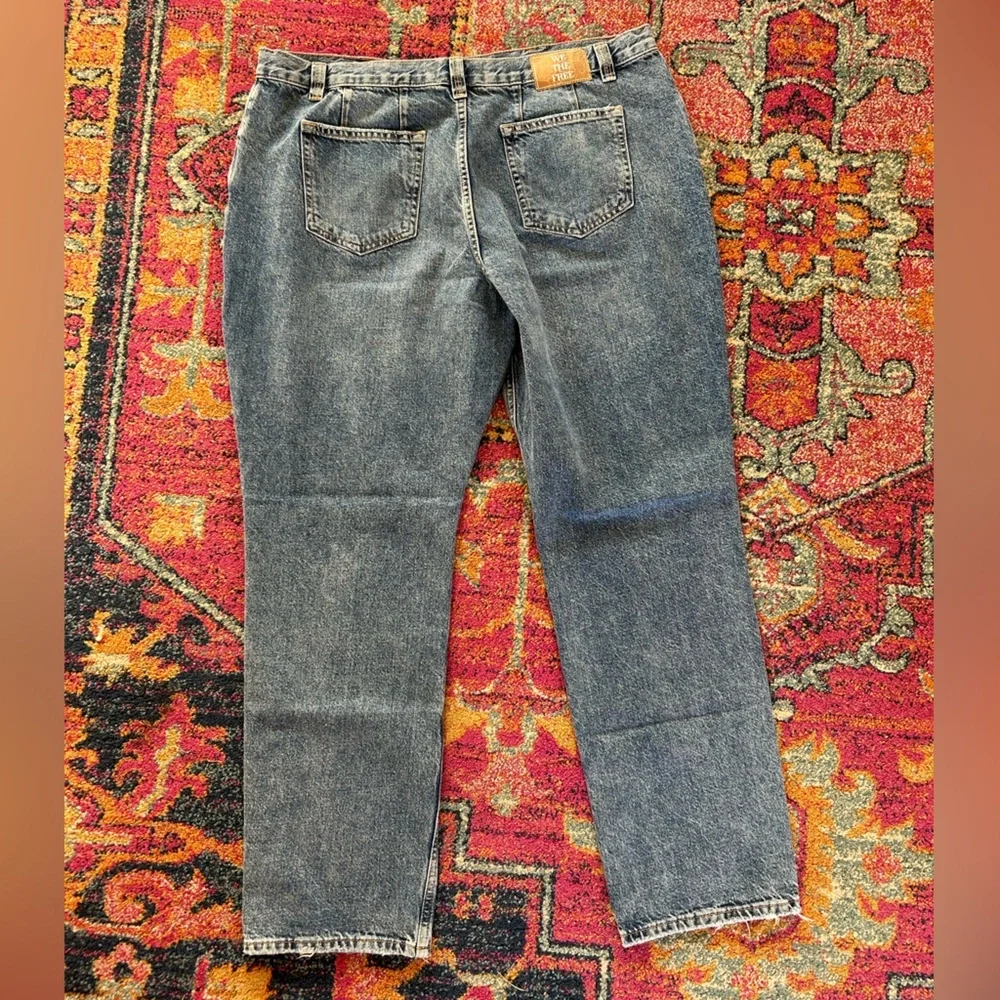 Free People | Women’s medium blue Curvy Siren Low Rise button fly jeans, size 35